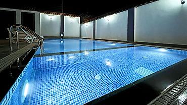 Günlük kirayə evlər: 250 kv. m, 6 otaqlı — 8