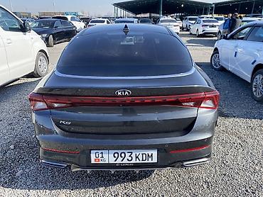 Другие детали салона: Kia K5 — интерьер и оснащение - Центральная консоль с селектором — 10