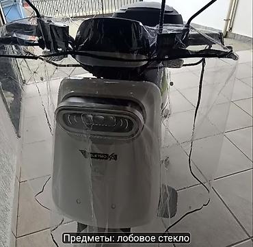 казирок на спринтер: Прозрачный ветровой экран для скутера/электроскутера - Материал — 1