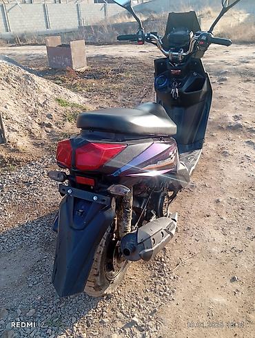 Скутеры: Макси-скутер 150 куб. см, Бензин, Б/у — 7