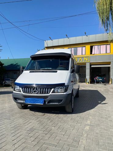 продаю авто в рассрочку бишкек: Mercedes-Benz Sprinter: 2004 г., 2.2 л, Механика, Дизель, Бус