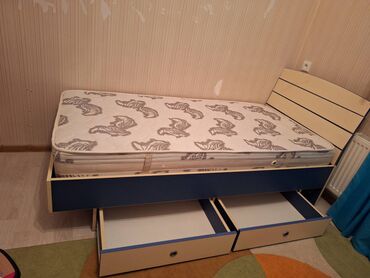 ucuz çarpayılar: Б/у, Односпальная кровать, С подъемным механизмом, С матрасом, С выдвижными ящиками, Германия