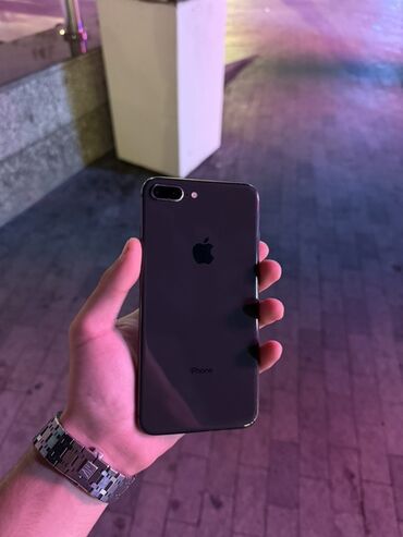 Apple iPhone: IPhone 8 Plus, 64 GB, Space Gray, Barmaq izi