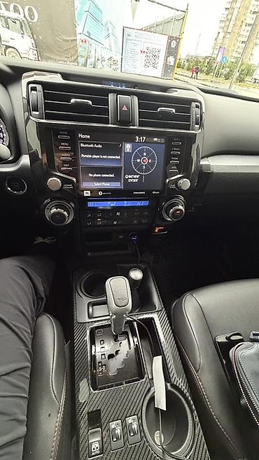 Toyota: Toyota 4Runner: 2024 г., 4 л, Автомат, Бензин, Внедорожник — 6