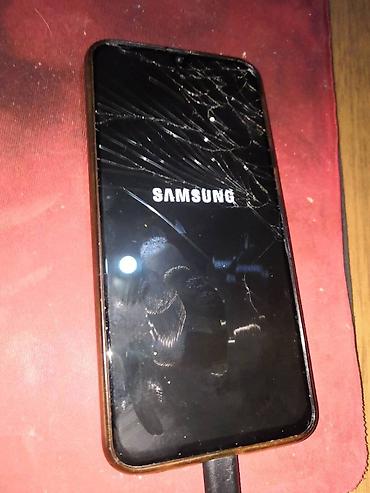 Samsung: Samsung Galaxy A40 na lalafo.rs — 4 Samsung: Samsung Galaxy A40 — 4