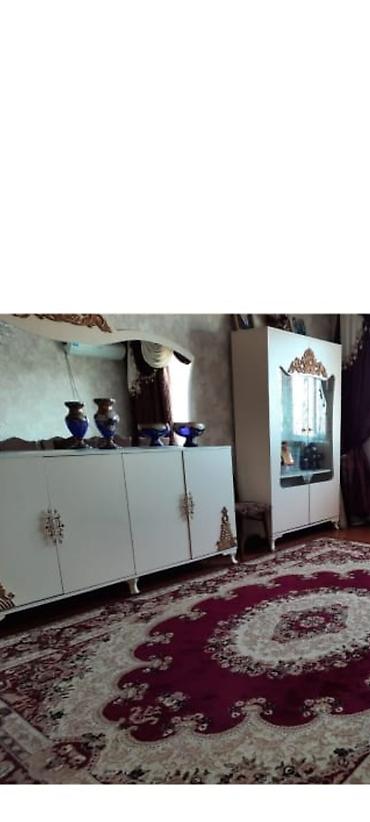 divar rəf: İşlənmiş, Kredit yoxdur — 3