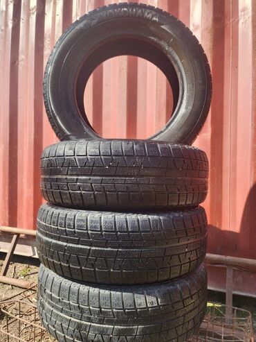 купить авто в кредит без первоначального взноса: Шины 215 / 60 / R 16, Зима, Комплект, Легковые, Yokohama