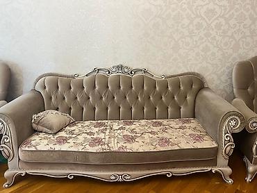 kuncluk divanlar: Klassik üslubda qonaq otağı dəsti - Divan və 2 ədəd kreslo: yumşaq — 2