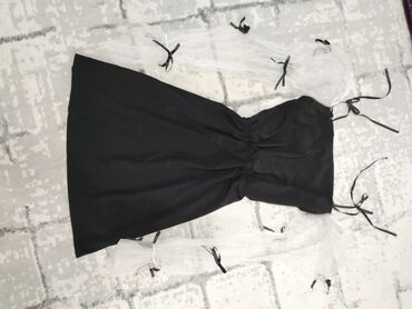 платье с вышивкой: Вечернее платье, Коктейльное, Короткая модель, Шелк, С рукавами, One size