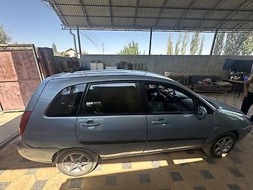 Suzuki: Suzuki Liana: 2001 г., Механика, Бензин, Хэтчбэк — 5