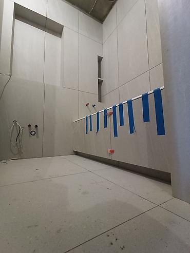 Укладка плитки: Подготовка стен для укладки, Подготовка стен для грунтовки, Резка плитки | Керамическая плитка, Керамогранитая плитка, Мраморная плитка | Вертикальная укладка, Диагональная укладка, Горизонтальная укладка Больше 6 лет опыта — 29