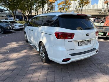 Kia: Kia Carnival: 2020 г., 2.2 л, Автомат, Дизель, Минивэн — 23