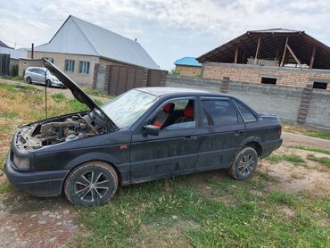 volkswagen б4: Volkswagen Passat: 1992 г., 1.8 л, Механика, Бензин, Седан
