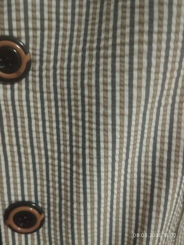 Пиджаки, жакеты: Элегантный женский пиджак с укороченным рукавом, выполненный в — 9