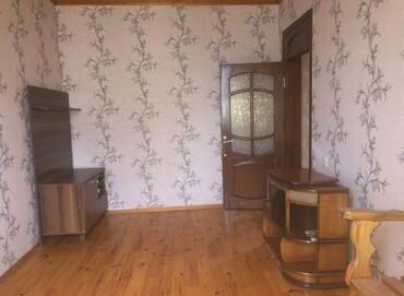 Həyət evləri və villaların satışı: Satılır/kirayə verilir: Çox funksional və işıqlı həyət evi — 4