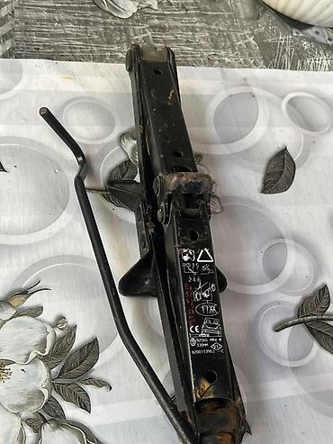 Məhsul: Avtomobil aksesuarları dəsti Tərkib: - Mexaniki “scissor” tip lalafo.az -da Məhsul: Avtomobil aksesuarları dəsti Tərkib: - Mexaniki “scissor” tip