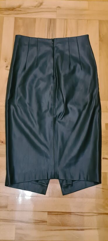 suknja za plazu: S (EU 36), Midi, bоја - Crna