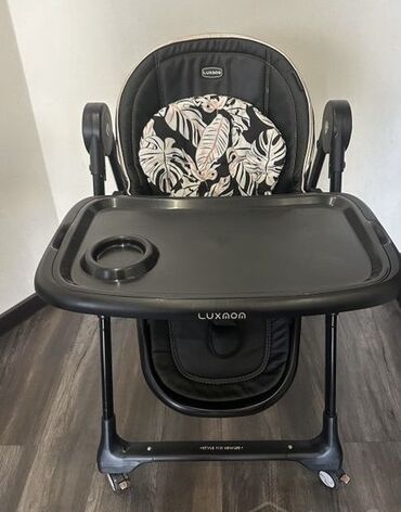 серебрянные ложки: Детский стульчик для кормления LUXMOM Цена-2800сом район аламедин