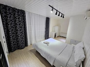 Günlük kirayə evlər: 200 kv. m, 6 otaqlı, Kombi, Qaz, İşıq — 14