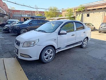 Daewoo Nexia: 2017 г., 1.5 л, Механика, Газ, Седан