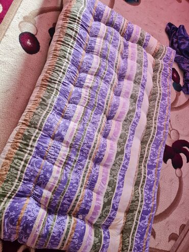 Matraslar: İşlənmiş, Sadə matras
