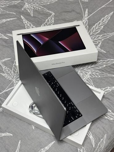 макбу: Ноутбук, Apple, 128төн ашык ГБ ОЭТ, Apple M2 Pro, 16 ", Колдонулган, Татаал эмес тапшырмалар үчүн