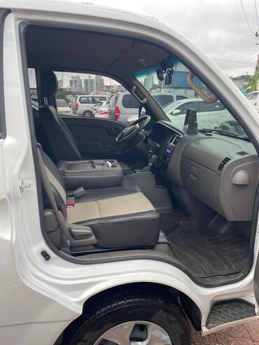 Легкий грузовой транспорт: Легкий грузовик, Hyundai, Стандарт, 1,5 т, Б/у — 1