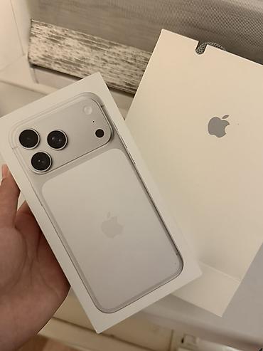 iphone про макс: IPhone 17 Pro Max, Б/у, 256 ГБ, Белый, Коробка, 100 % — 1