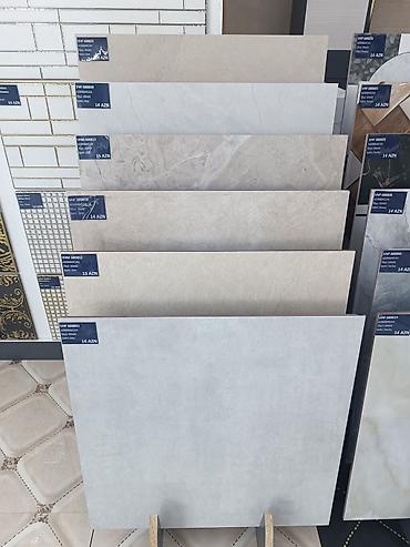 hamam kafeli: Mərmər effektli keramoqranit və divar-döşəmə plitələri. 60x60 ölçüdə — 8