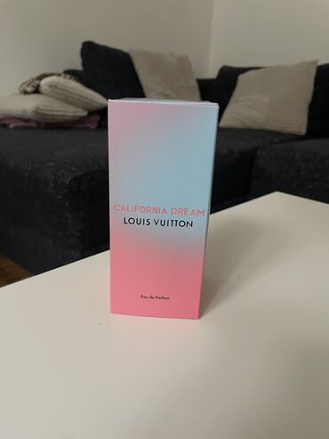 sprej za bubuljice na ledjima: Unisex perfume, Louis Vuitton, Original