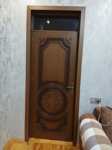 jaluz qaplar: ENDİRİM 🌸 TƏCİLİ SATILIR❗ 5 eded Avropa qapısı çox keyfiyyətlidir
