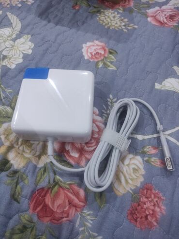 macbook pro 12: Продается зарядное устройство для МакБука Magsafe 2. 85 watt. 85 ватт