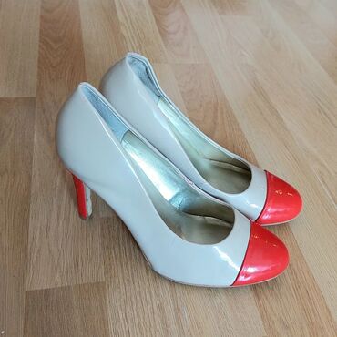 lowa cipele plitke: Pumps, Tommy Hilfiger, 37