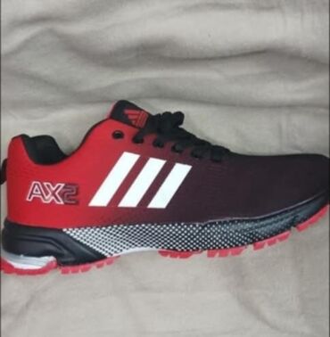 korseti cena: Trainers, size - 51