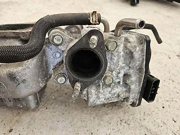 pumpa za benzin: KLAPNA GASA EGR VENTIL 2.0 ZA SUBARU OUTBACK ZA 2010. GOD — 2