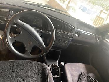 гольы 2: Volkswagen Vento: 1992 г., Механика, Седан — 3