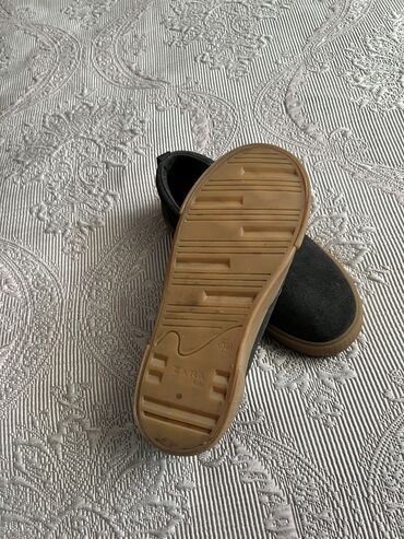 Pencəklər: Krossovka, Oğlan üçün, 32