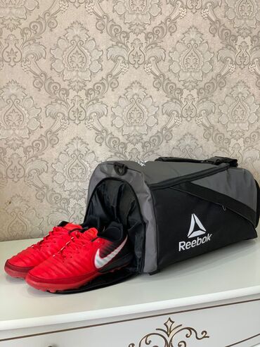 спортивки оптом: Продается сумки Reebok новая 3в1. В наличии в сером и черном свете