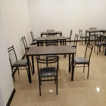 Masa və oturacaq dəstləri: Mətbəx üçün, Yeni, Açılmayan, Kvadrat masa — 15