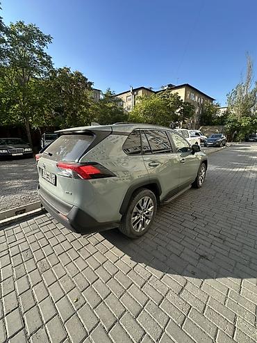 Продажа авто: Toyota RAV4: 2018 г., 2.5 л, Автомат, Бензин, Кроссовер — 7