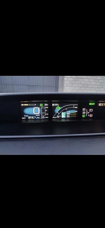 bud e9: Toyota Prius: 2017 г., 1.8 л, Автомат, Гибрид, Хэтчбэк — 6