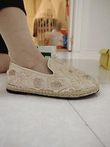 3d gözlük: 1 ce defe istifade olunub. 35 e alinib. Qadın espadril ayaqqabıları — 1