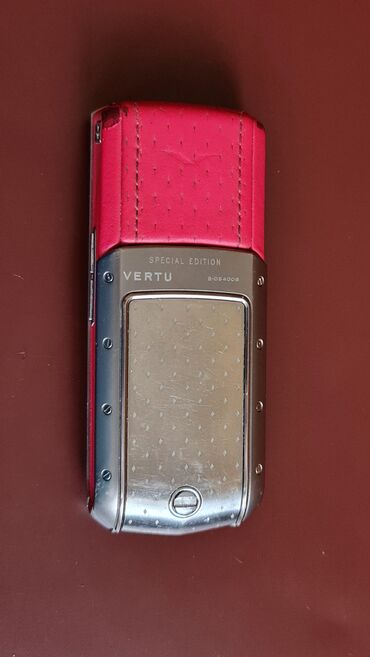 Ostali mobilni telefoni: Telefon vertuborginal, veoma skup model, ide bez punjaca,nemam punjac na lalafo.rs — 7 Ostali mobilni telefoni: Telefon vertuborginal, veoma skup model, ide bez punjaca,nemam punjac — 7