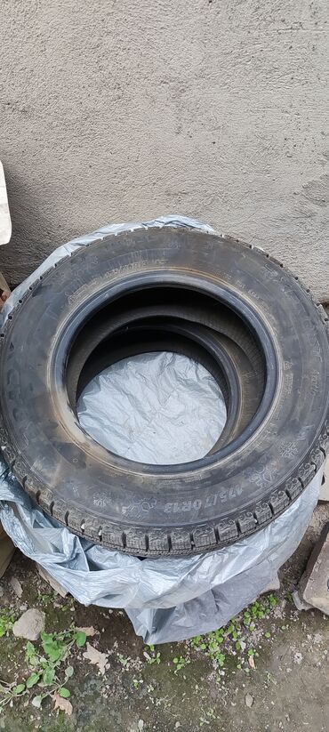 летняя резина r18: Продается зимняя резина ROADX Arctic. Размер 175/70 R13 Отличное