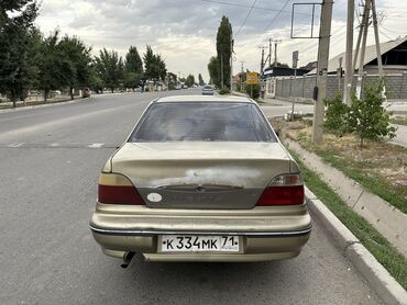 купить багажник на крышу авто в бишкеке: Daewoo Nexia: 2004 г., 1.5 л, Механика, Бензин, Седан