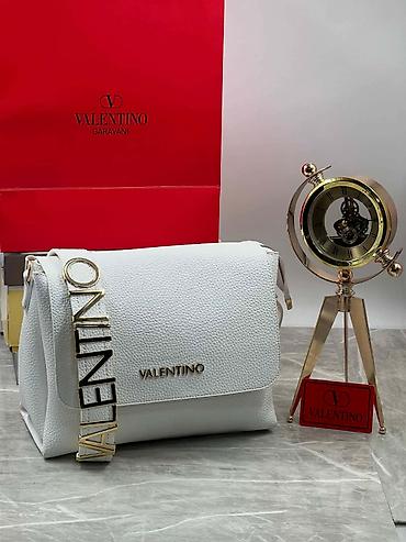 Torbe: Tasne 
4700 din
iknt — 6