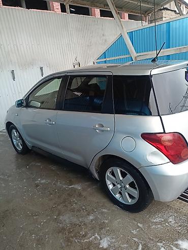 Toyota: Toyota Ist: 2003 г., Автомат, Хэтчбэк — 7