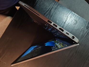 Dell: Intel Core i7, 8 GB OZU, 14 " — 8