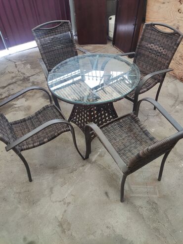мебель ротанга: Комплект стол и стулья Для кафе, ресторанов, Б/у