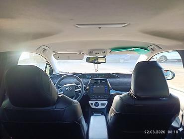 Toyota: Toyota Prius: 2017 г., 1.8 л, Вариатор, Гибрид, Хэтчбэк — 14